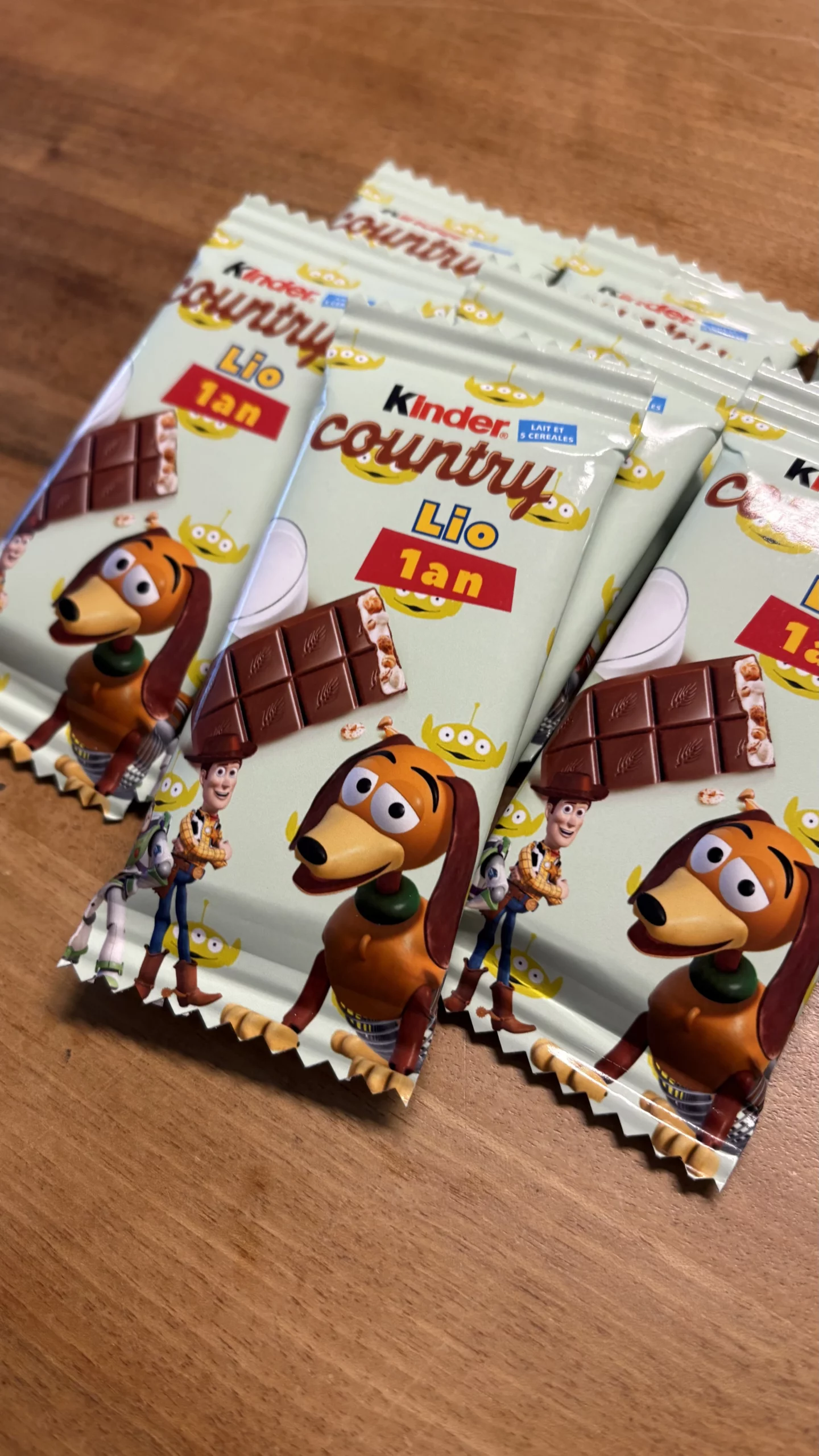 Barre chocolat aux céréales avec emballage personnalisé pour anniversaire ou fête