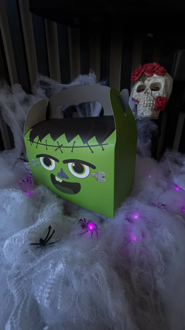 Box Halloween enfant personnalisée